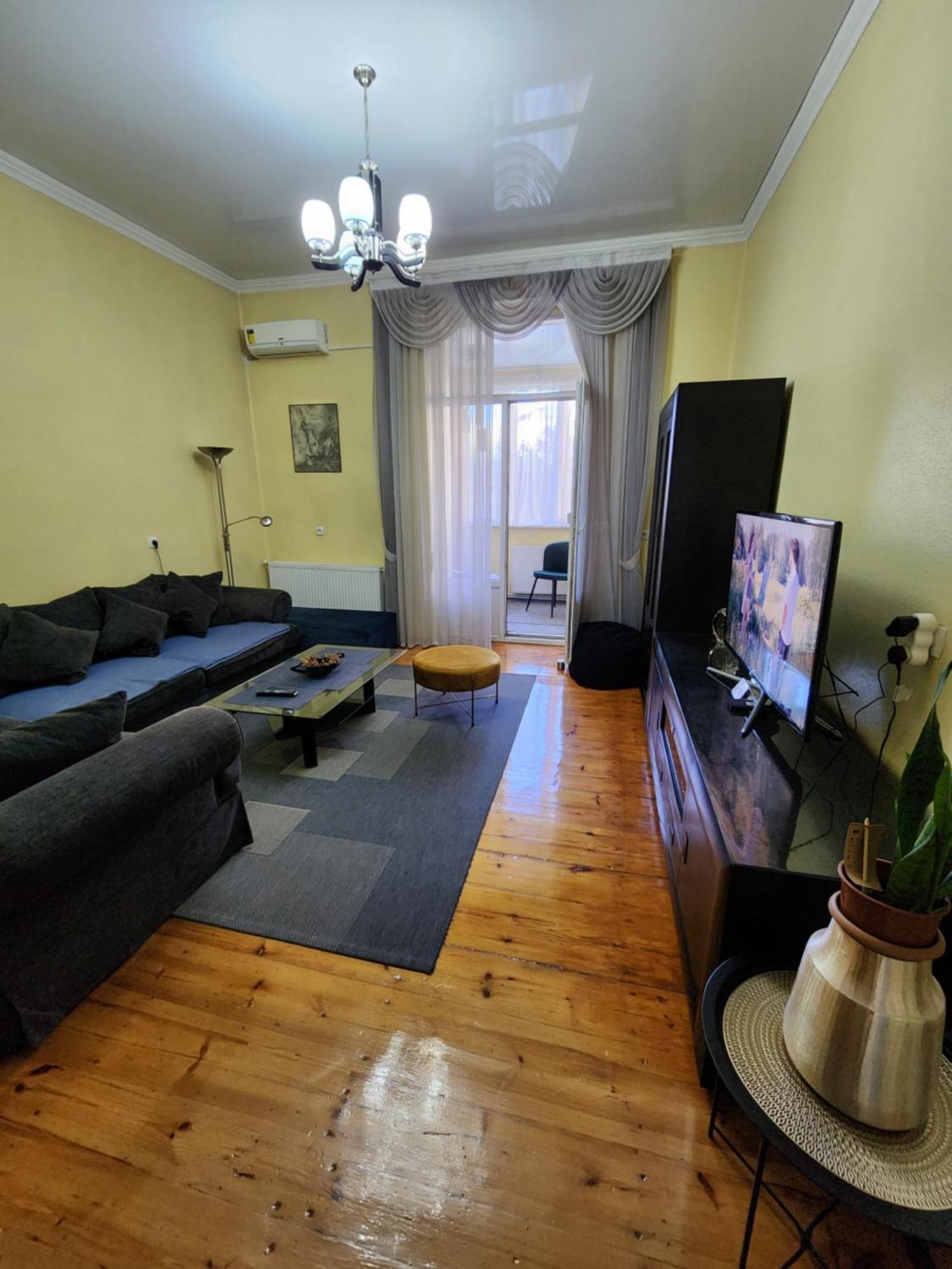 Riverside Baratashvili Apartment Tiflis Exterior foto
